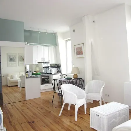 Magnifique T2 Vue Mer Centre B9505 *
